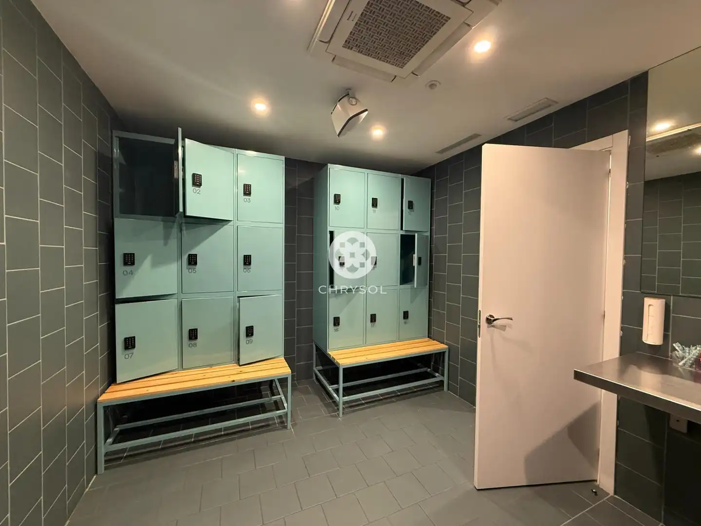 Baño de Local en venta en Barcelona con Aire acondicionado