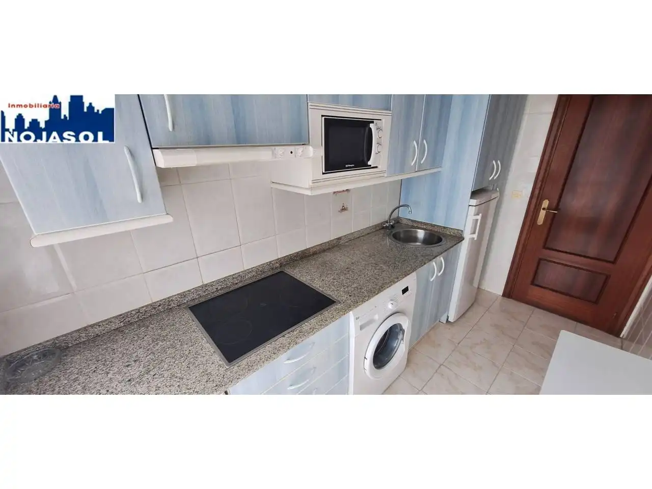 Mini appartamento con terrazza in affitto a Calle Marqués de Velasco 7, imagen 2