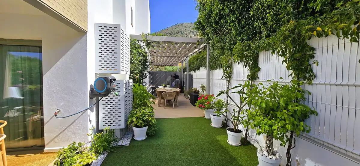 Terraza de Casa adosada en venta en Mijas con Aire acondicionado, Calefacción y Jardín privado