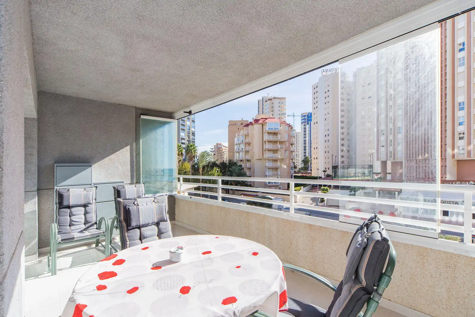 Terrasse von Wohnung zur Miete in Calpe / Calp mit Klimaanlage, Möbliert und Waschmaschine