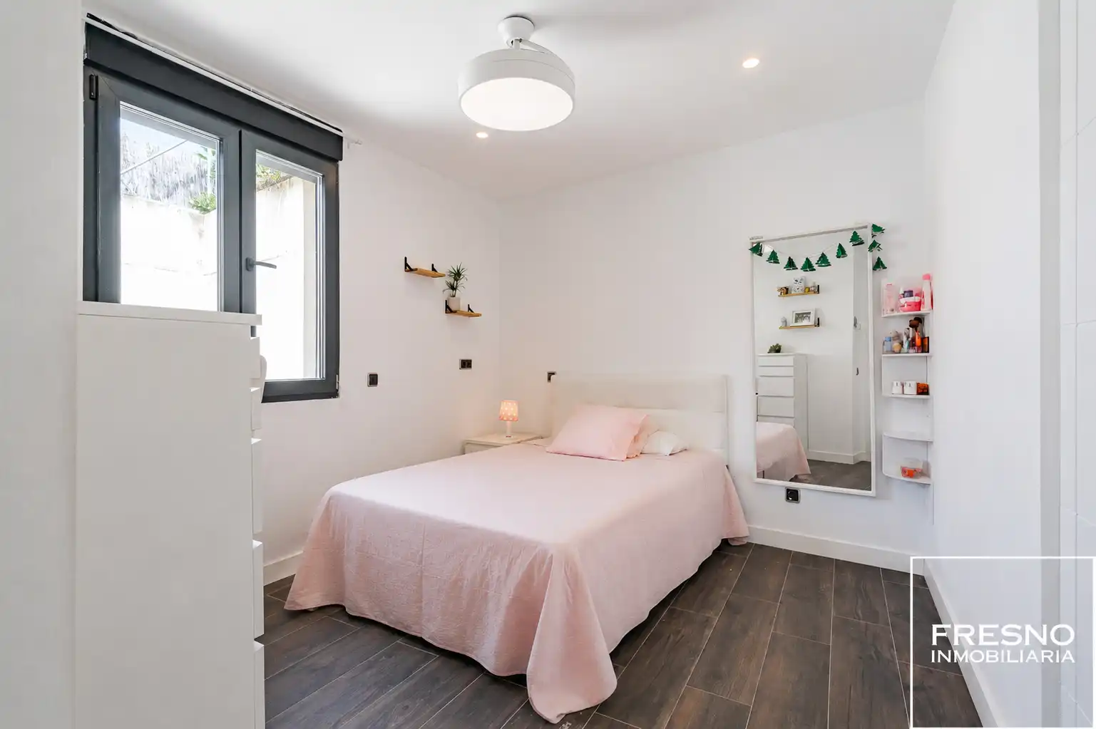 Habitación de Casa o chalet en venta en Cobeña con Aire acondicionado, Calefacción y Jardín privado