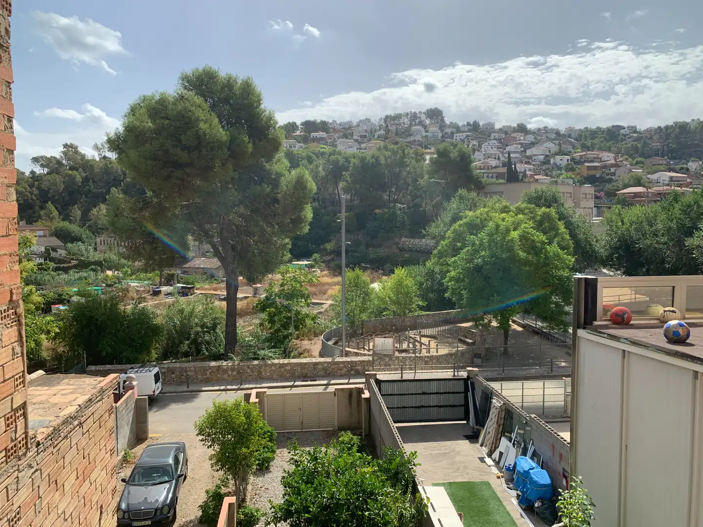 Vista exterior de Casa o xalet en venda en Vallirana amb Aire condicionat, Calefacció i Jardí privat