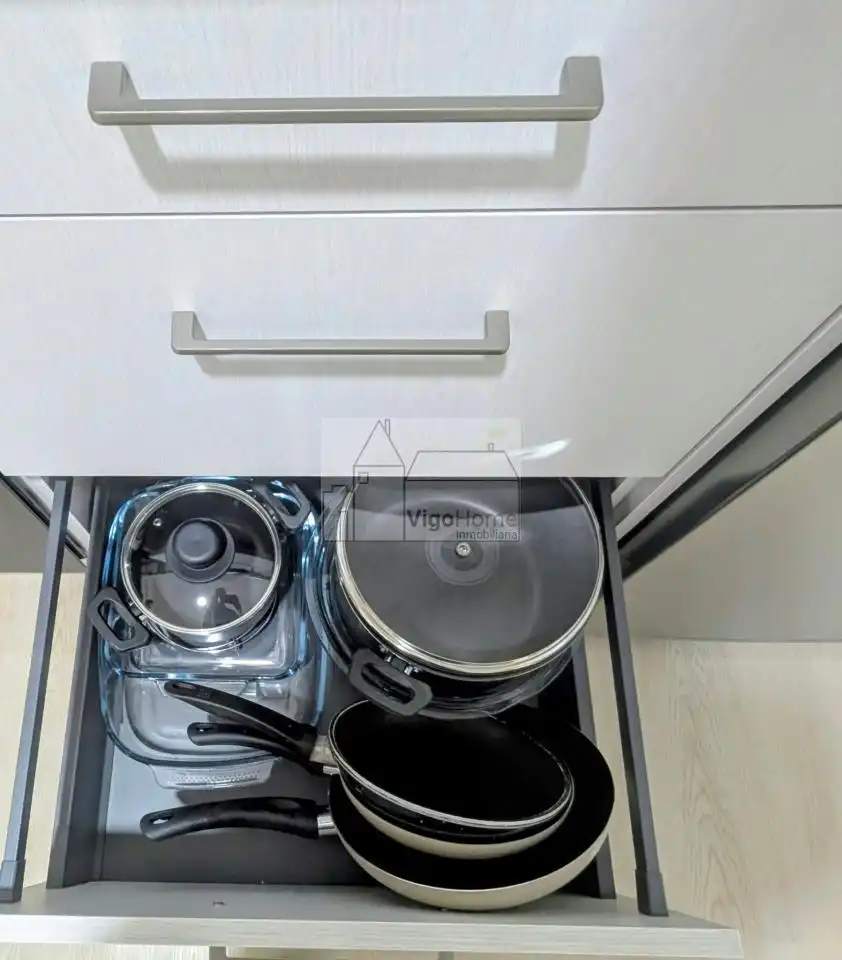 Cocina de Piso de alquiler en Vigo  con Calefacción, Terraza y Amueblado