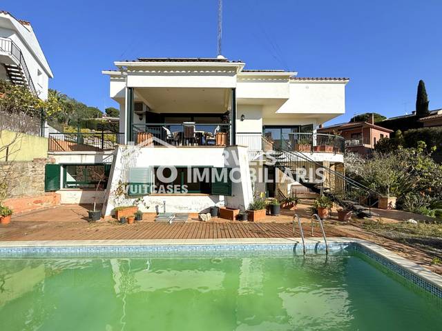 Casa-chalet en Venta en Les Bilbenyes