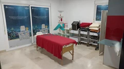 Foto 2 de Oficina de lloguer a Puerto de Estepona, Málaga