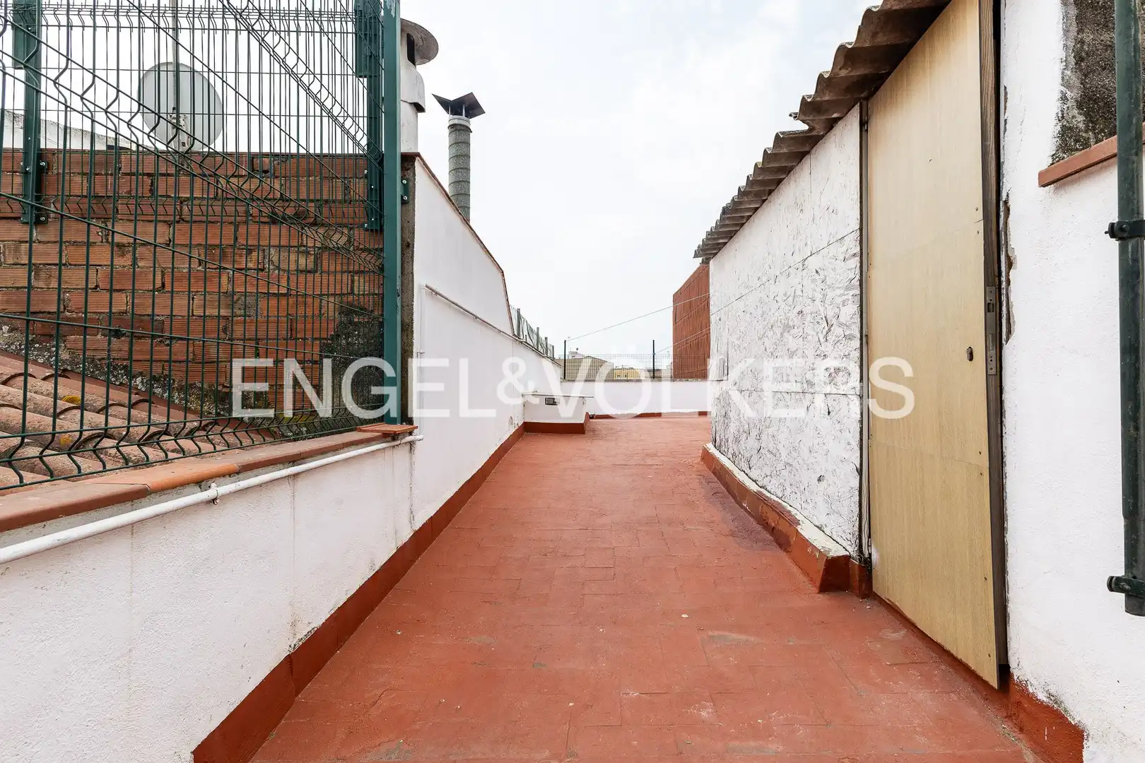Terrassa de Casa adosada en venda en Sabadell amb Calefacció, Jardí privat i Terrassa