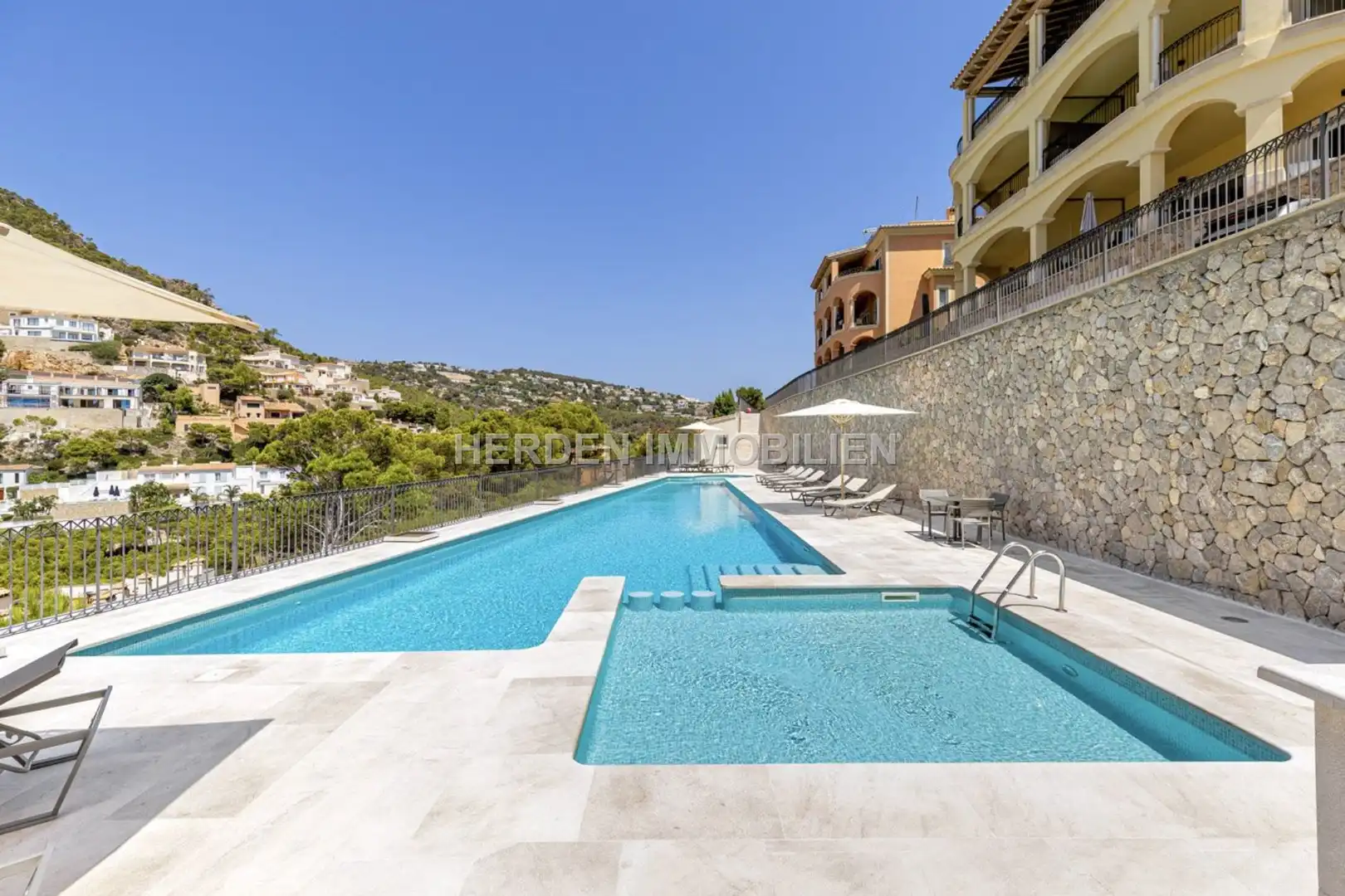 Swimming pool of Flat for sale in Andratx  with Heating, Terrace and Storage room