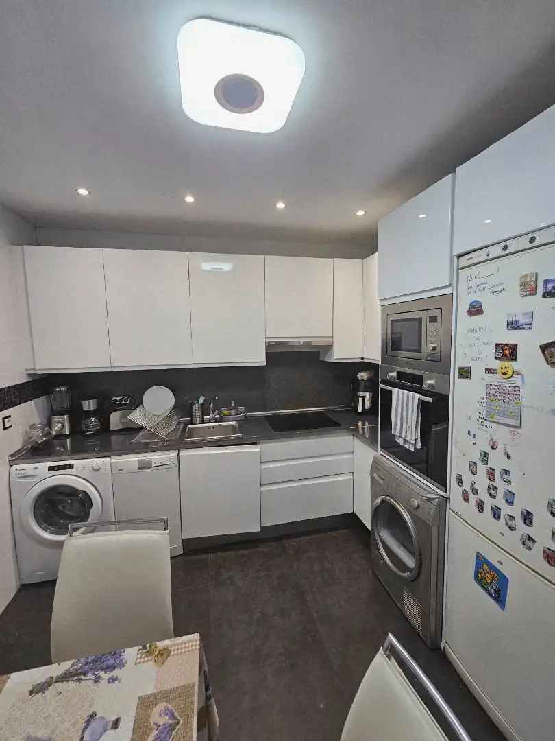 Cocina de Piso en venta en Sestao  con Amueblado y Balcón
