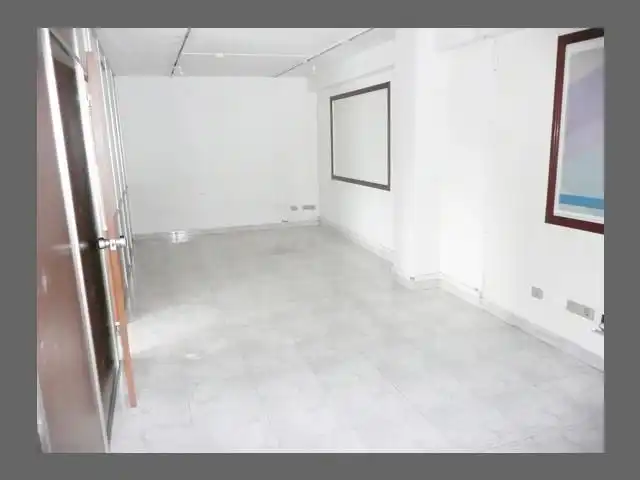 Oficina de alquiler en A Coruña Capital 