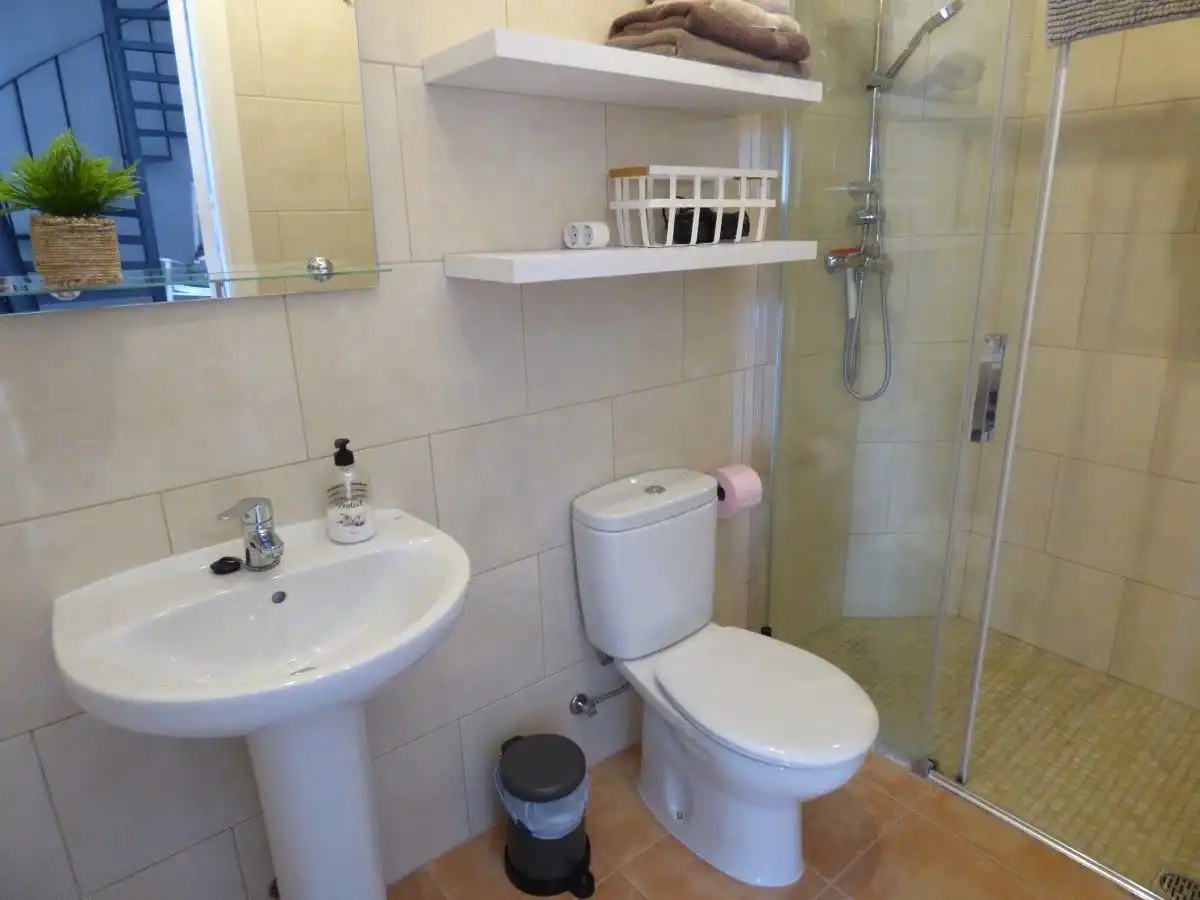 Bathroom of Detached homes for sale in Callosa d'en Sarrià  with Air Conditioner, Heating and Private garden