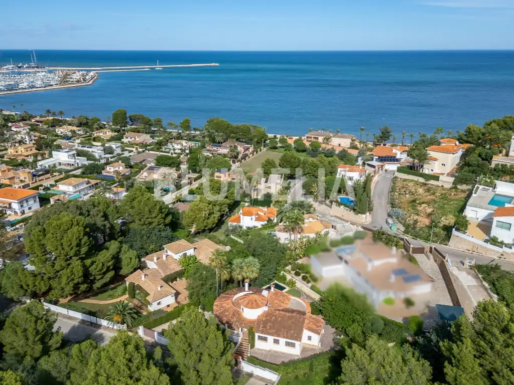 Houses for sale in Dénia  with Air Conditioner, Private garden and Terrace