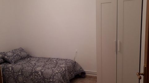 Foto 2 de Habitació a San José Alto, Zaragoza Capital