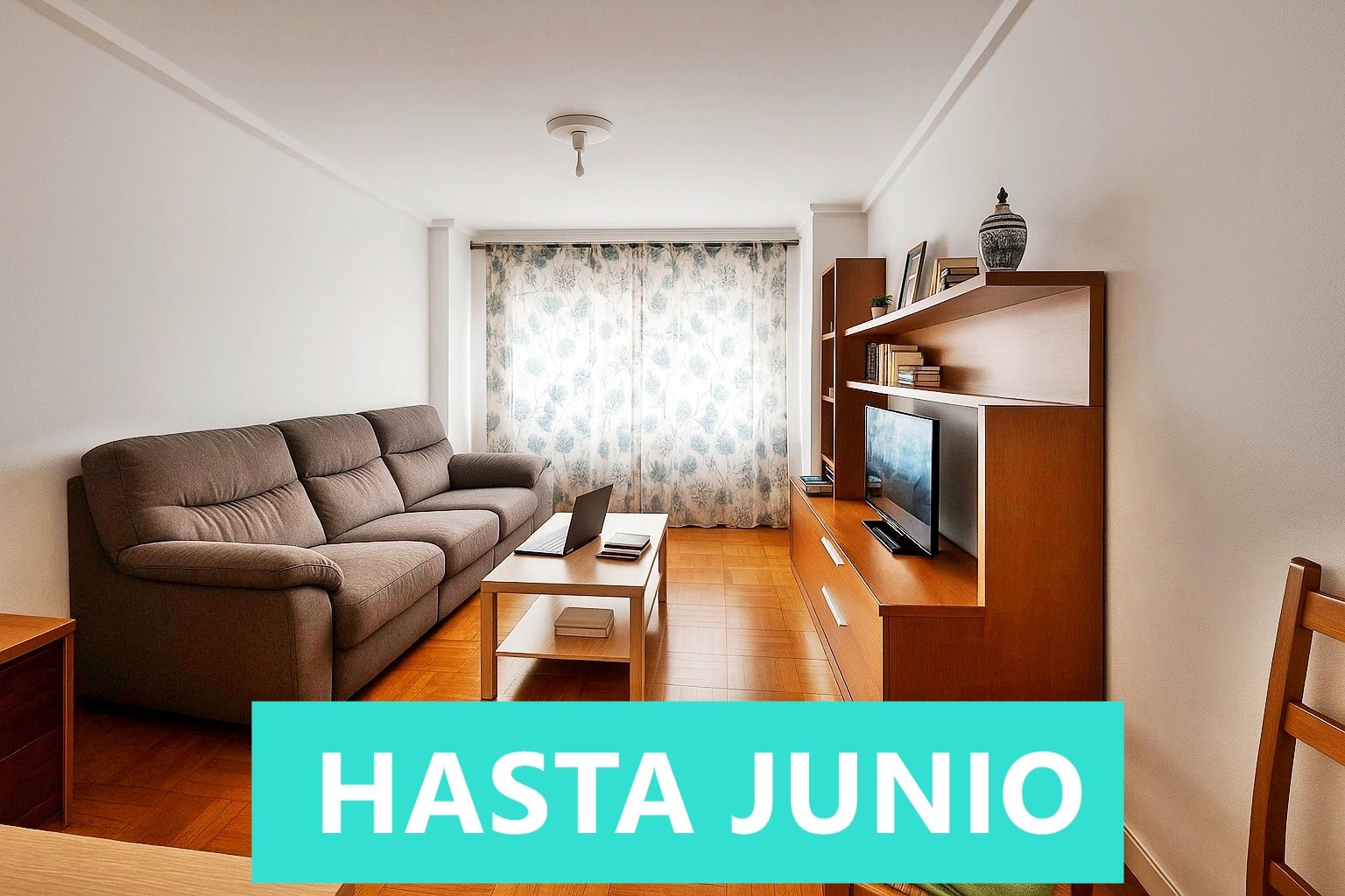 Sala de estar de Piso de alquiler en Torrelavega  con Calefacción, Terraza y Amueblado