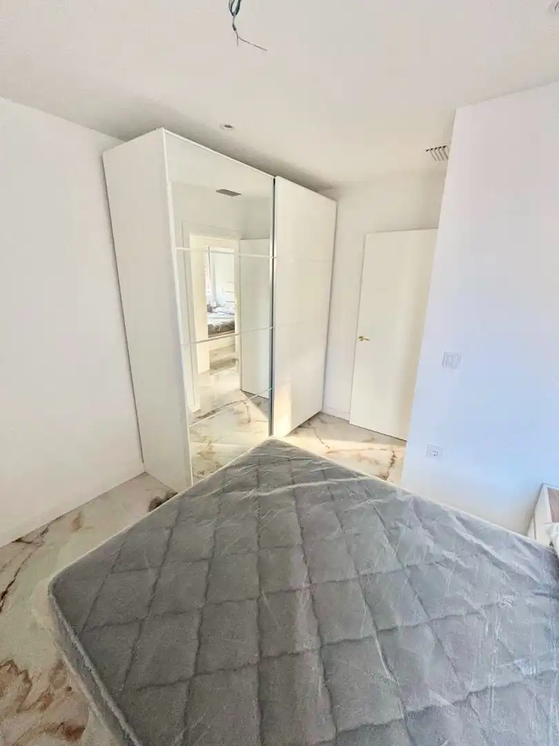 Dormitori de Apartament de lloguer en Murcia amb Aire condicionat, Moblat i Rentadora