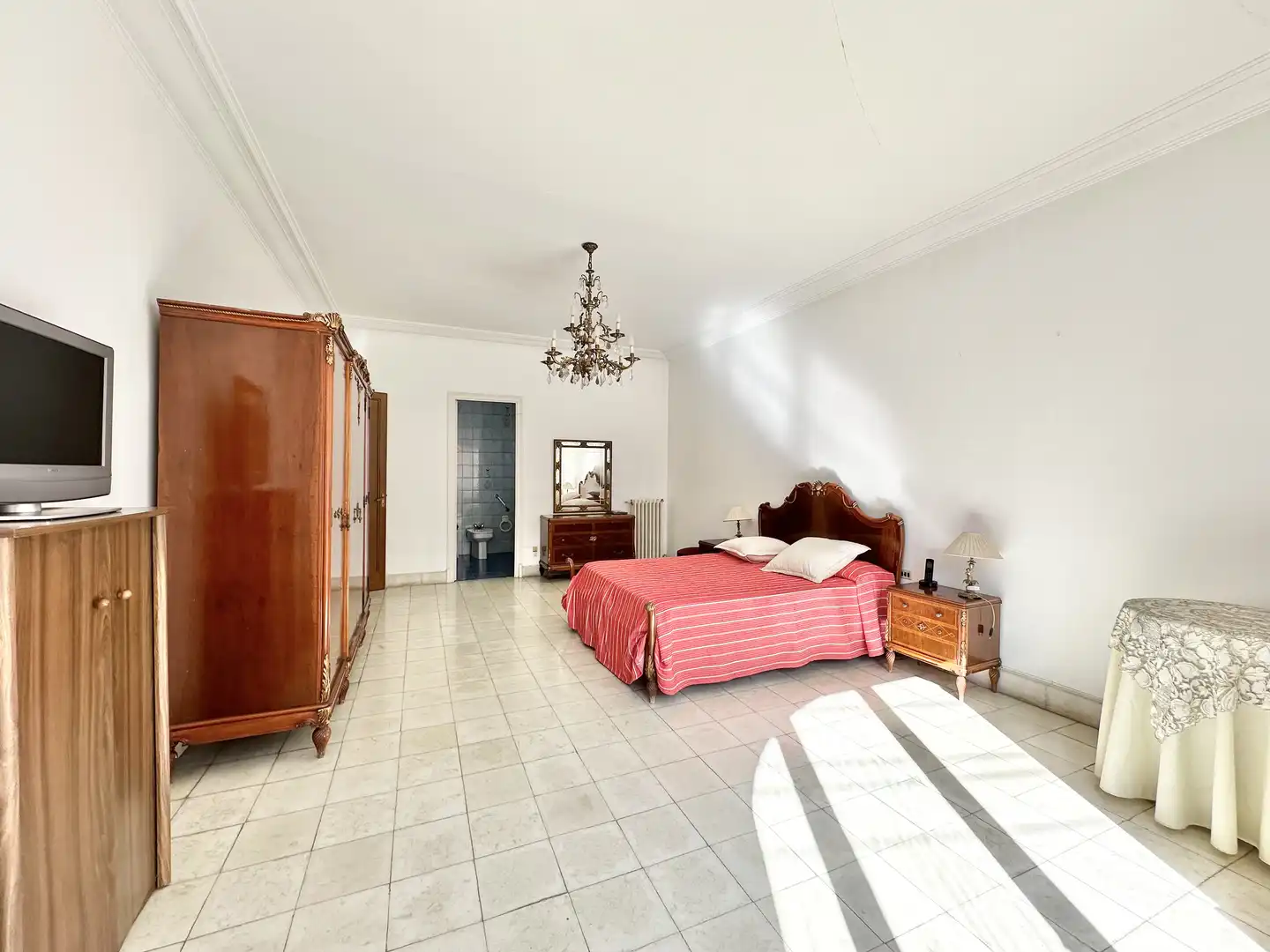 Schlafzimmer von Einfamilien-Reihenhaus zum Verkauf in El Masnou mit Heizung, Privatgarten und Terrasse