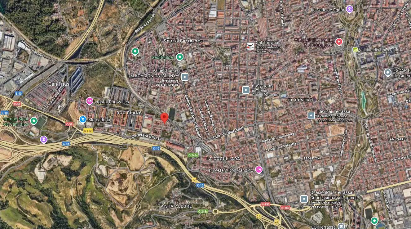 Vista exterior de Piso en venta en Terrassa