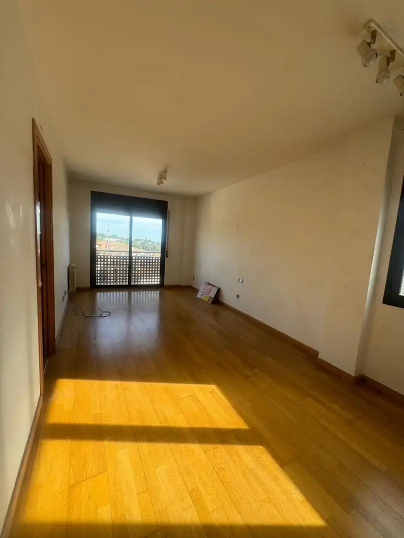 Sala d'estar de Pis en venda en Sant Andreu de Llavaneres amb Aire condicionat, Calefacció i Balcó
