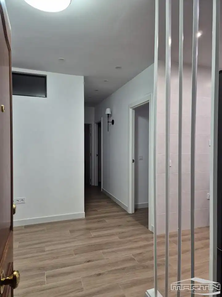 Piso de alquiler en Lucena con Aire acondicionado, Terraza y Amueblado