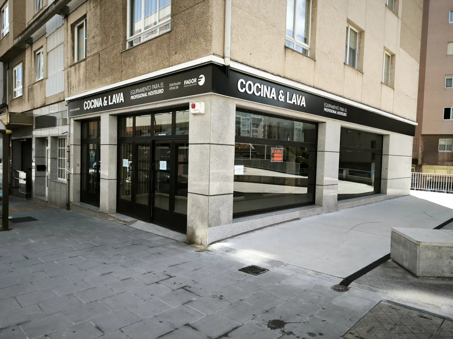Geschaftsraum zur Miete in A Coruña Capital  mit Heizung