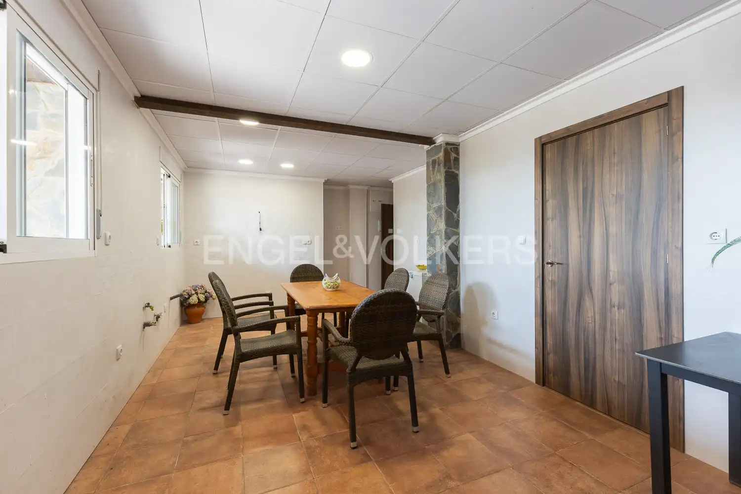 Comedor de Casa o chalet en venta en Casinos con Calefacción, Jardín privado y Terraza