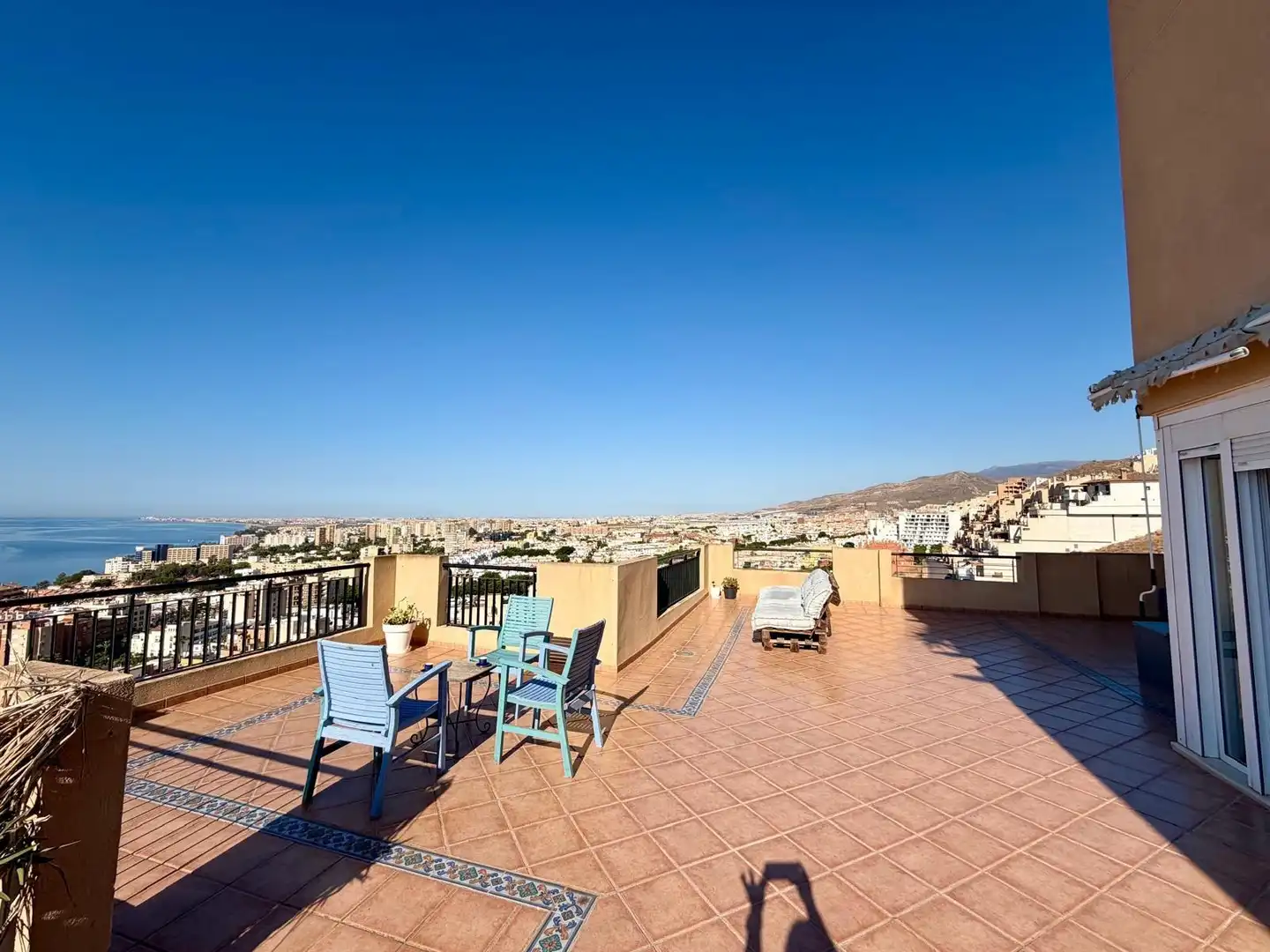Terraza de Piso en venta en Roquetas de Mar con Aire acondicionado, Terraza y Amueblado
