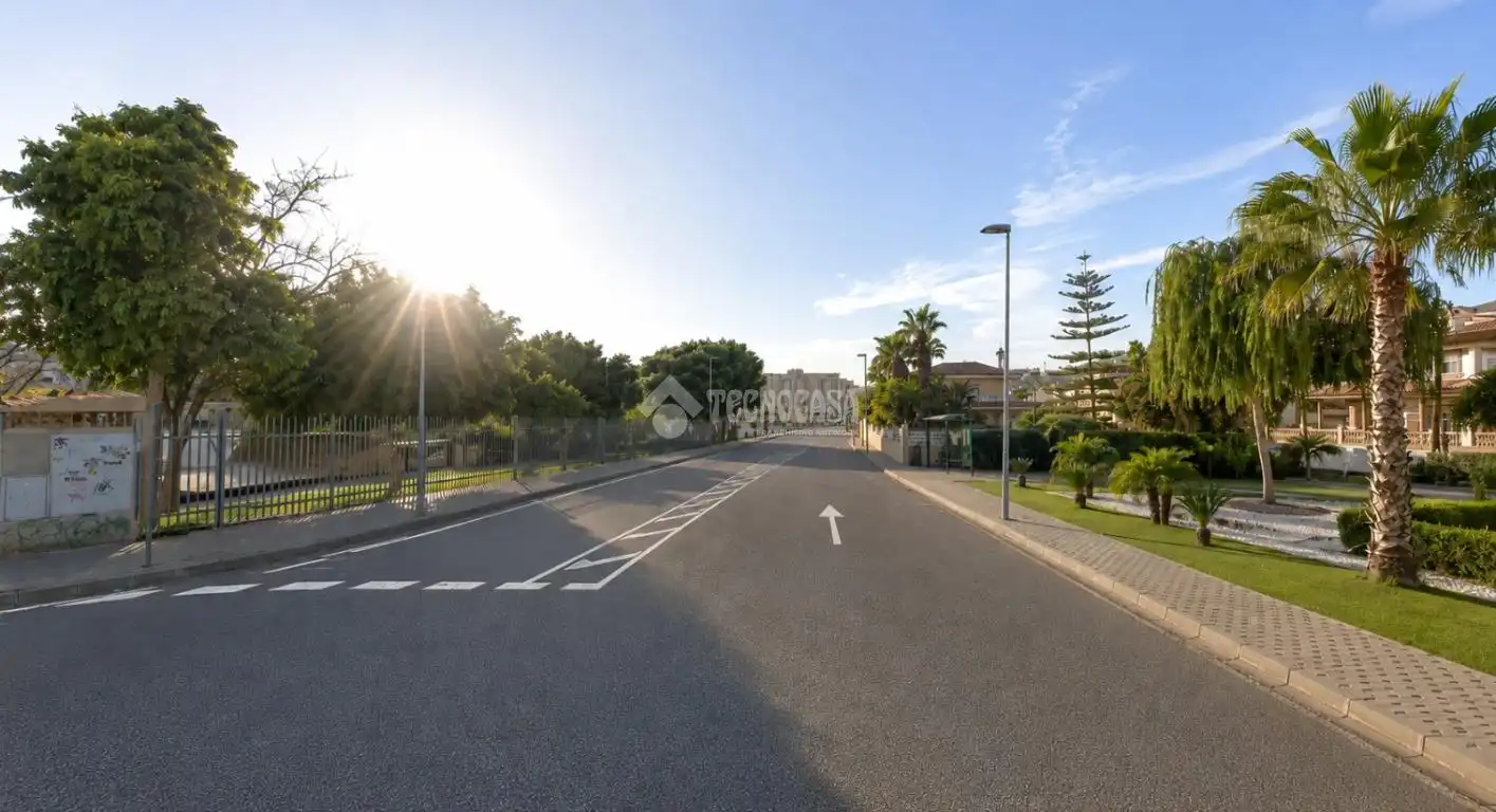Vista exterior de Pis en venda en Rincón de la Victoria amb Calefacció, Terrassa i Piscina comunitària