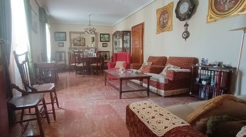 CASA EN EL CENTRO DE LA LOCALIDAD