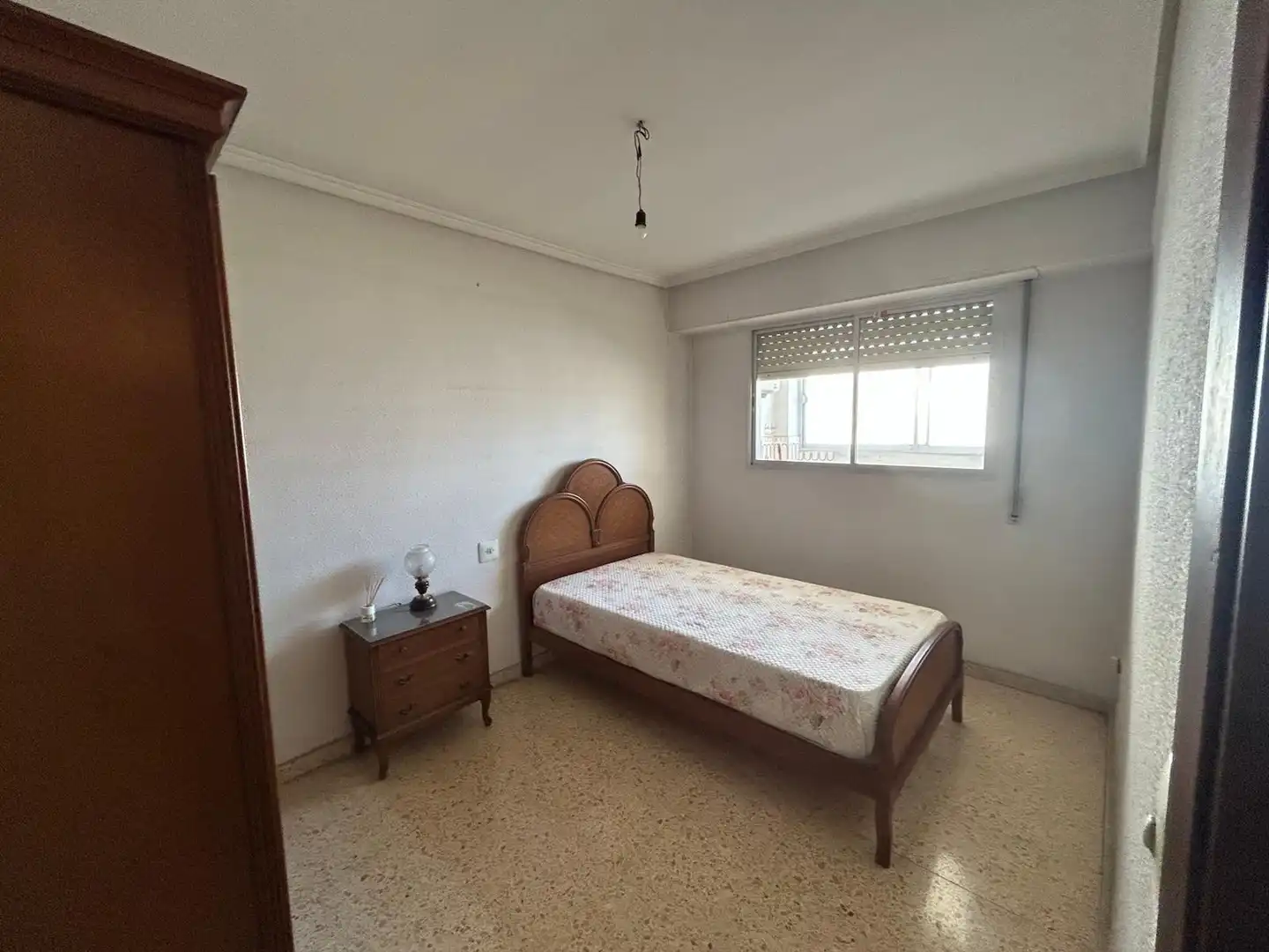 Habitación de Piso en venta en Valencia con Balcón