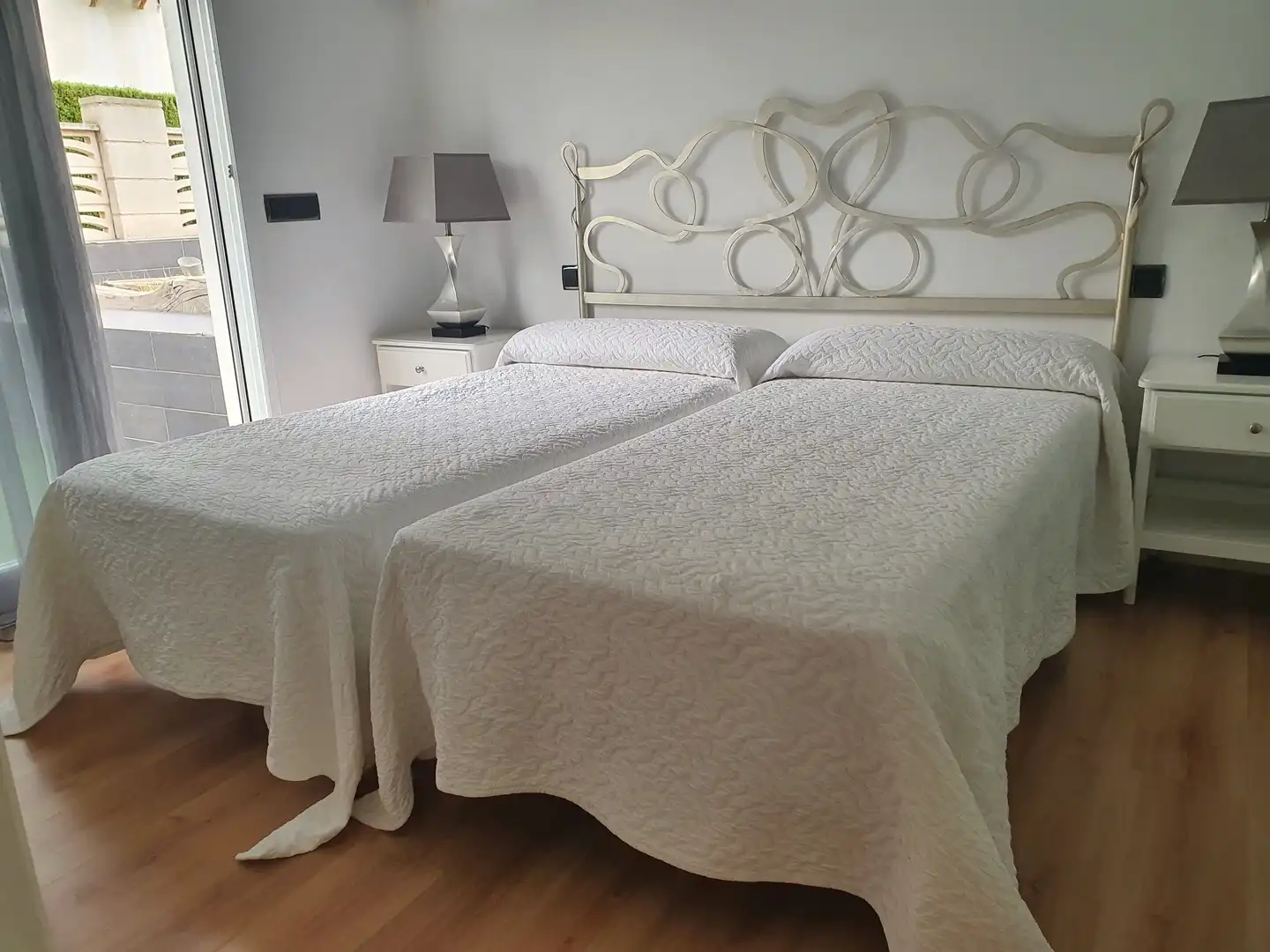 Dúplex de alquiler en Avinguda Dalí, Oliva Nova