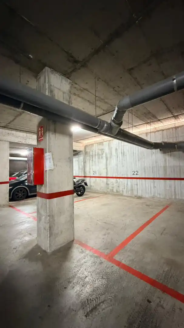 Parkplatz von Garage zum Verkauf in Badalona mit Alarm