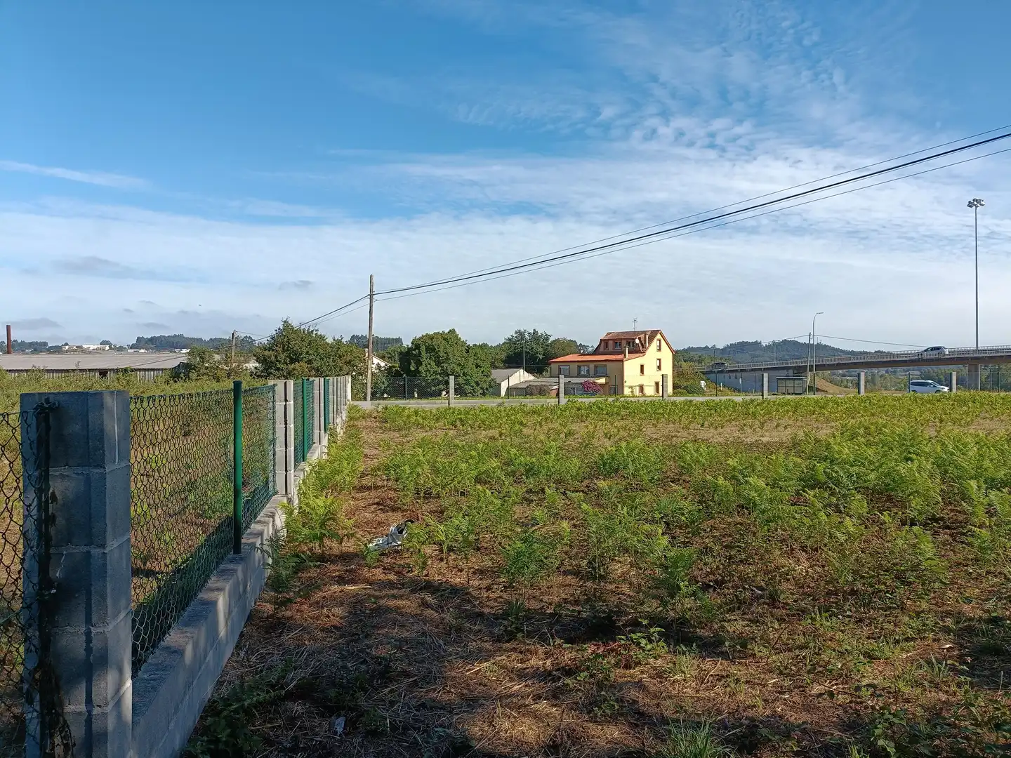 Casa o xalet en venda en Bergondo amb Jardí privat i Traster