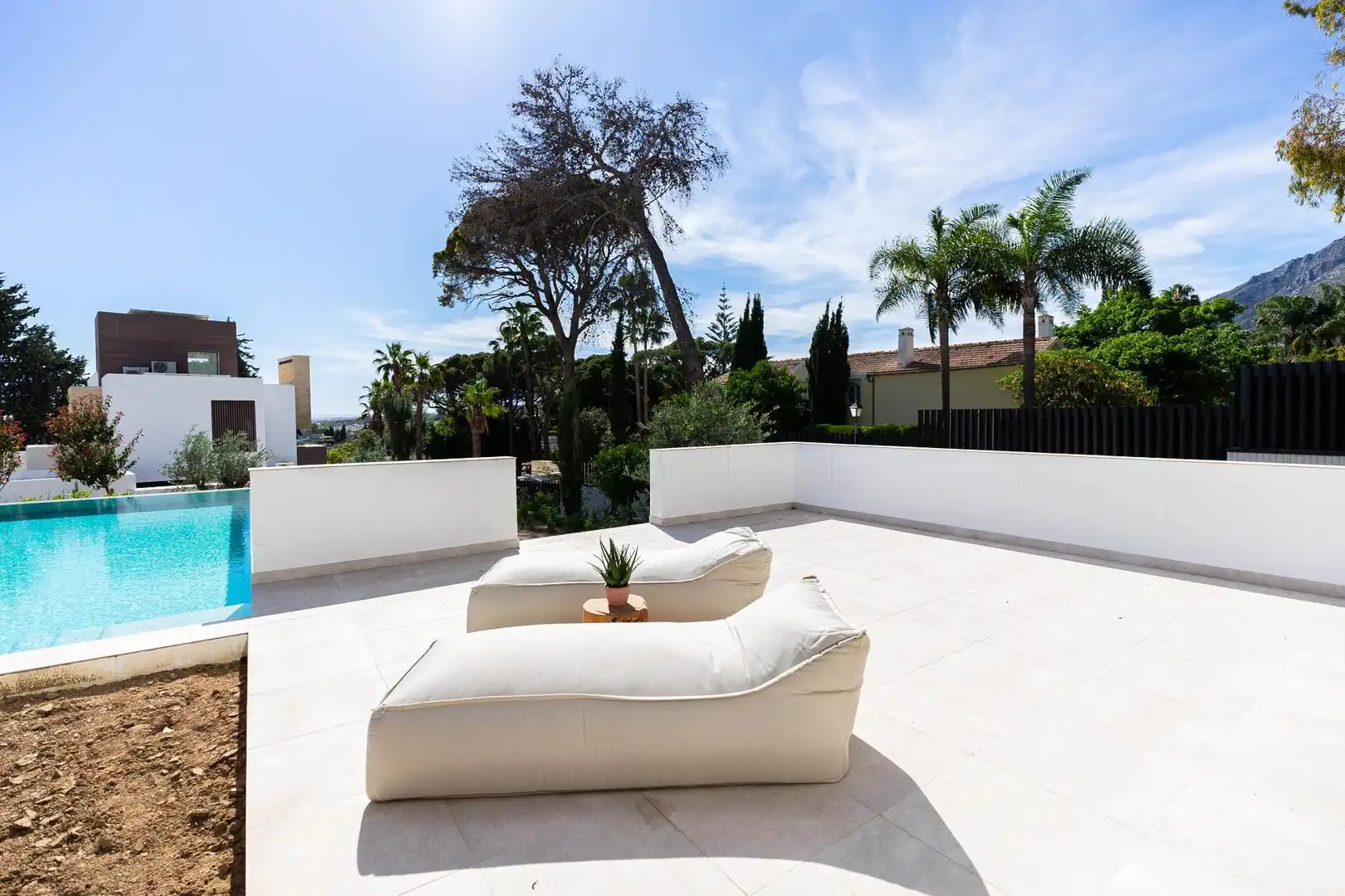 Terraza de Casa o chalet en venta en Marbella con Aire acondicionado, Jardín privado y Terraza