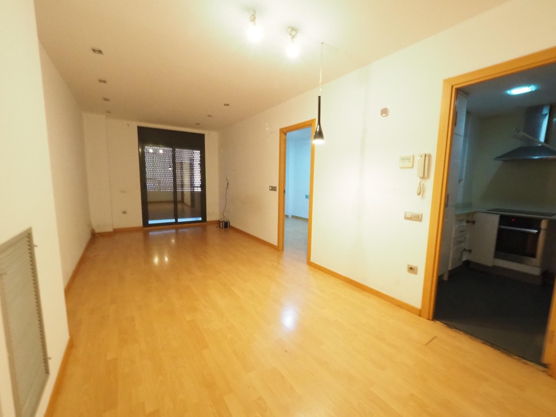 Piso en venta en Terrassa con Parquet