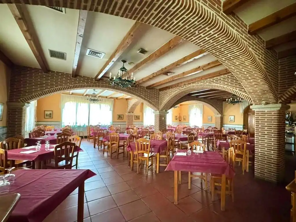 Local en venta en El Fresno con Calefacción y Terraza