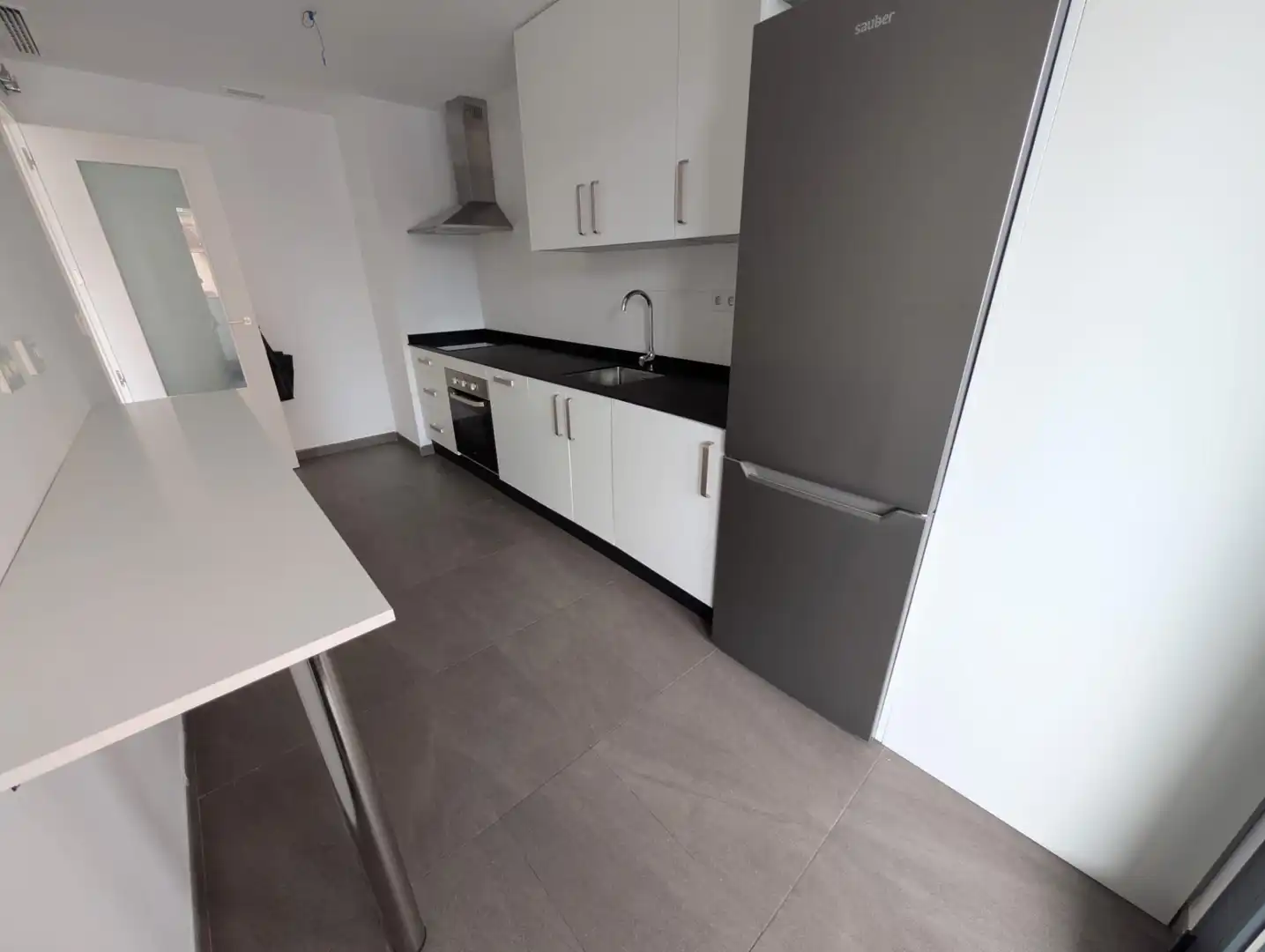 Cocina de Piso de alquiler en Camas con Aire acondicionado, Calefacción y Terraza
