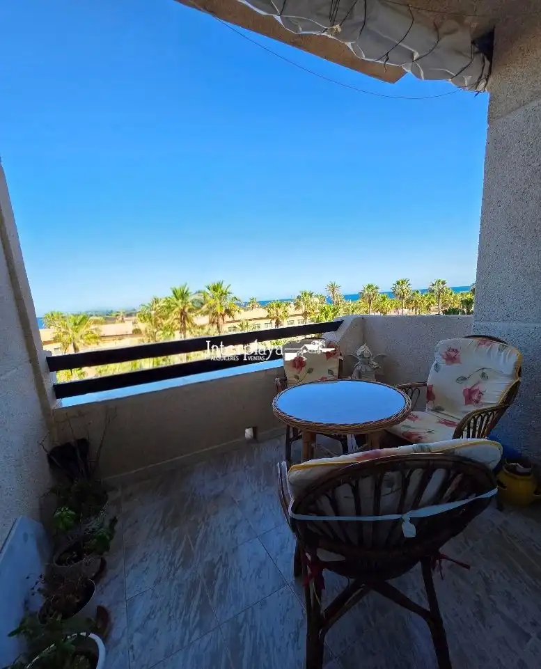Terrasse von Maisonette zum Verkauf in La Manga del Mar Menor mit Klimaanlage, Möbliert und Gemeinschaftspool