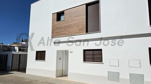 Foto 4 de Casa adosada en venta en Calle Carretera Bética, San José de la Rinconada, La Rinconada