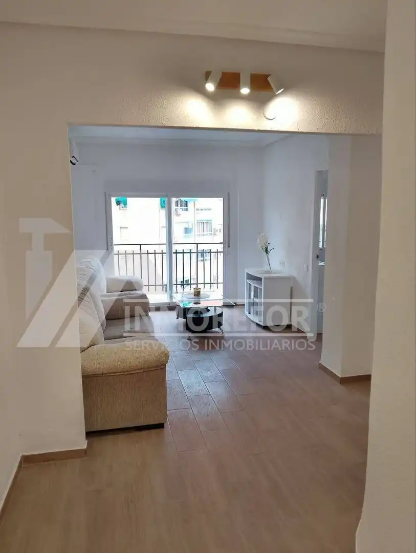 Flat with terrace for sale in Avenida PERIODISTA RODOLF SALAZAR, imagen 6