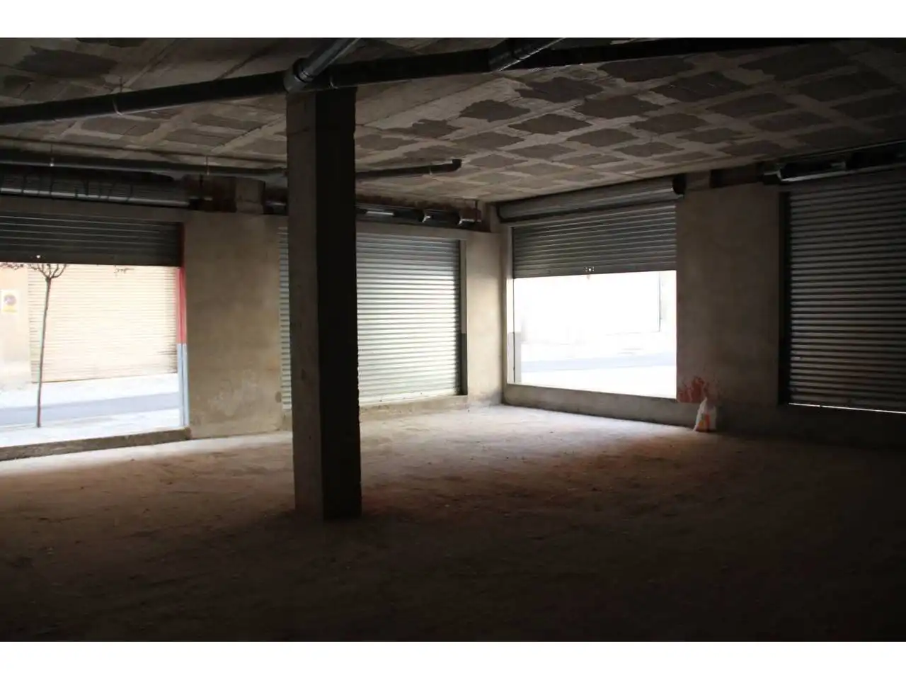 Local comercial en alquiler en Calle Paborde, imagen 4