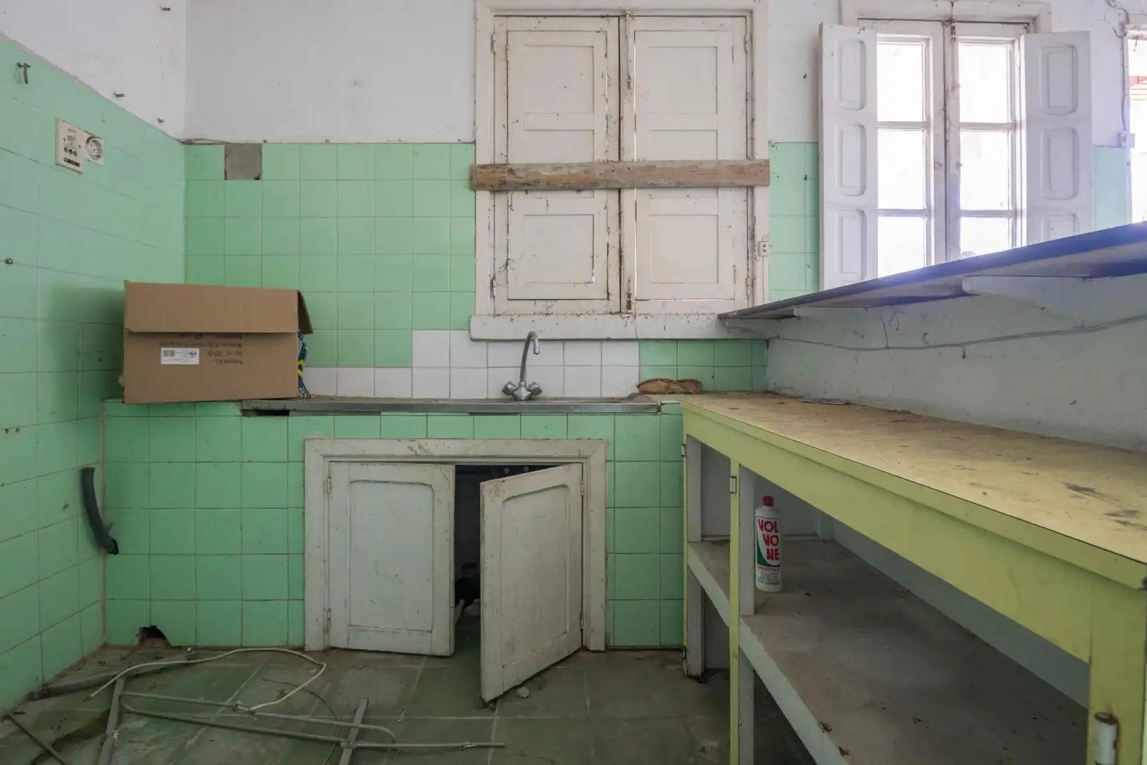 Cuina de Casa o xalet en venda en Cambre  amb Terrassa