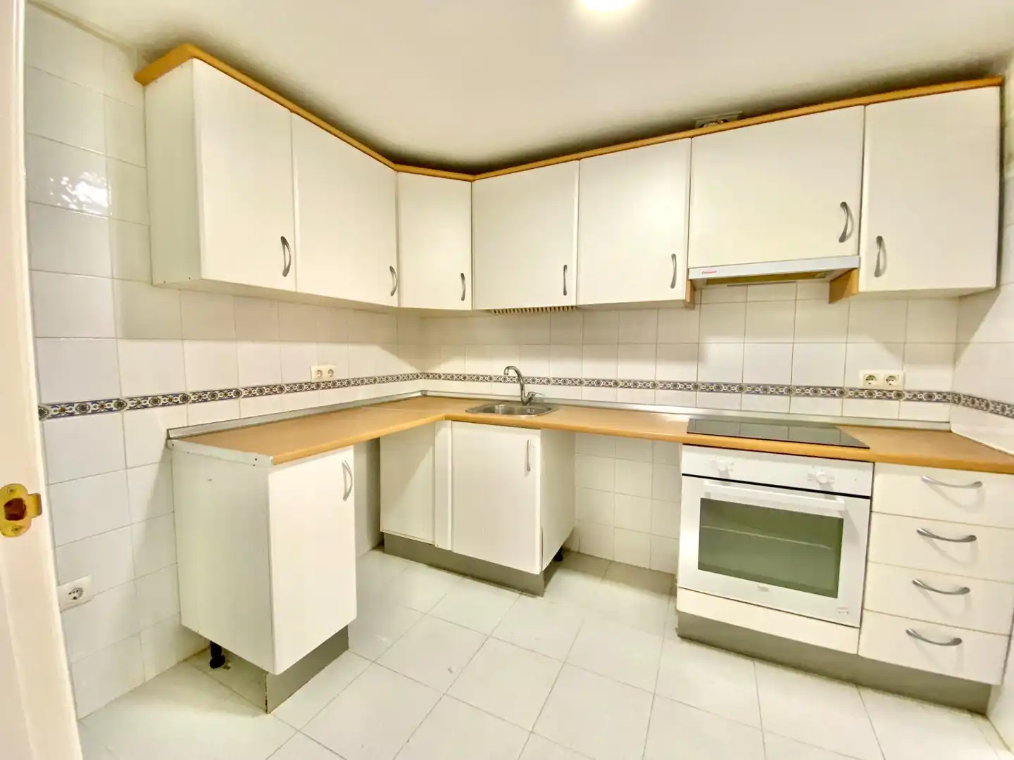 Apartamento con piscina en venta en Riviera del Sol, imagen 3