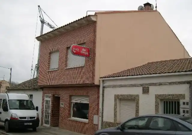 Vista exterior de Piso en venta en Arroyo de la Encomienda