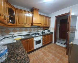Kitchen of Apartment for sale in Guadix  with Balcony