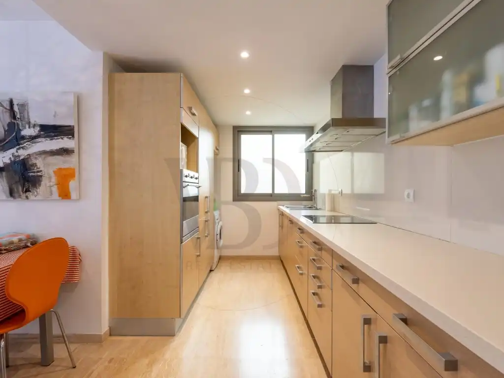 Cocina de Apartamento de alquiler en Eivissa con Aire acondicionado, Terraza y Piscina comunitaria