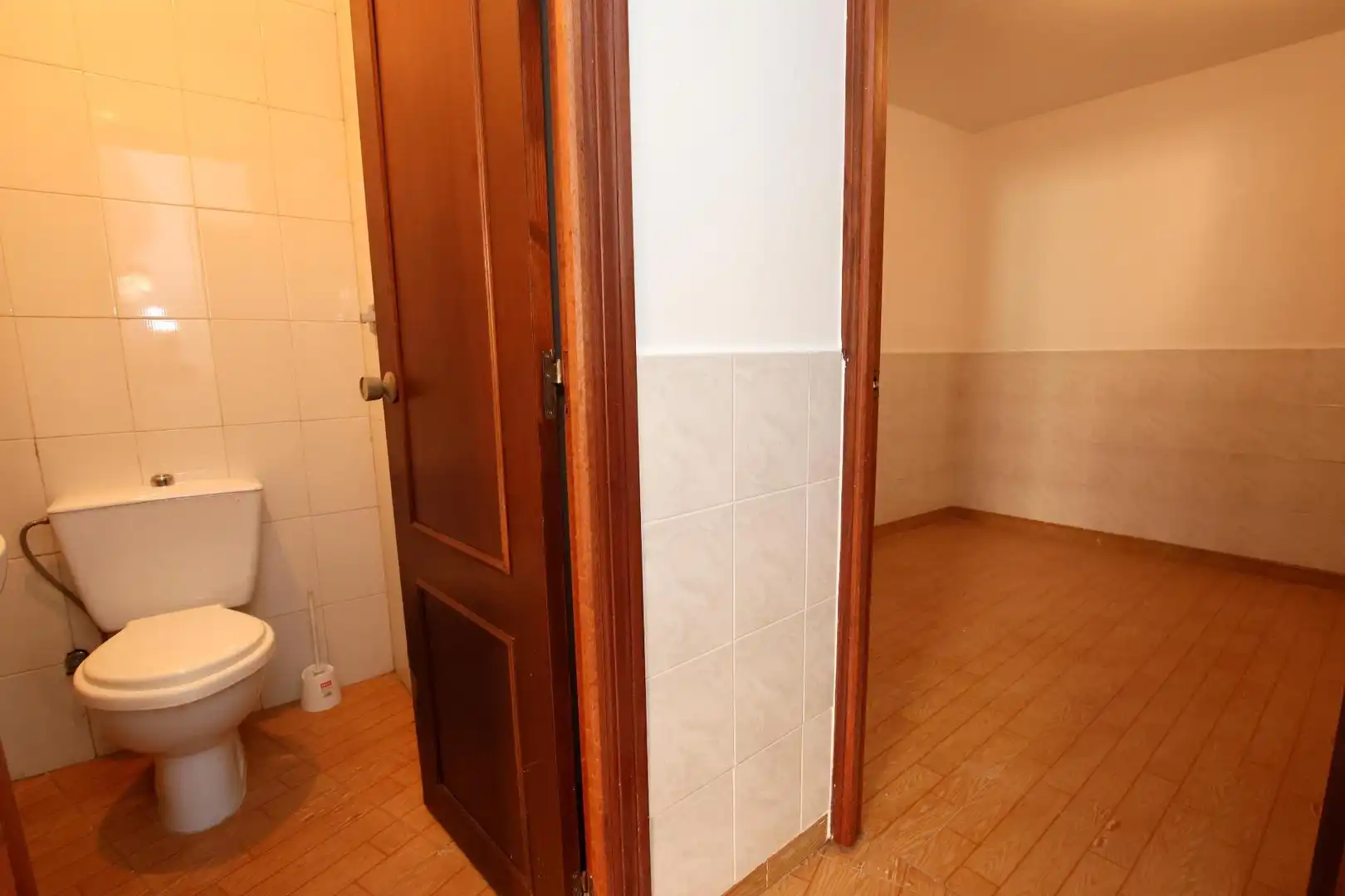 Bany de Casa adosada en venda en Montijo amb Aire condicionat, Jardí privat i Traster