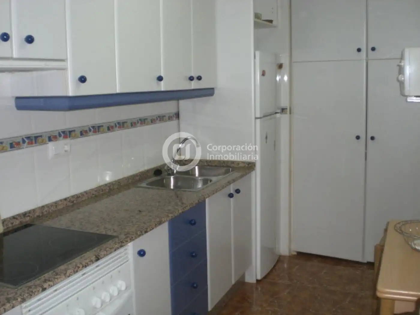 Cuina de Apartament en venda en Lorca amb Jardí privat, Moblat i Balcó