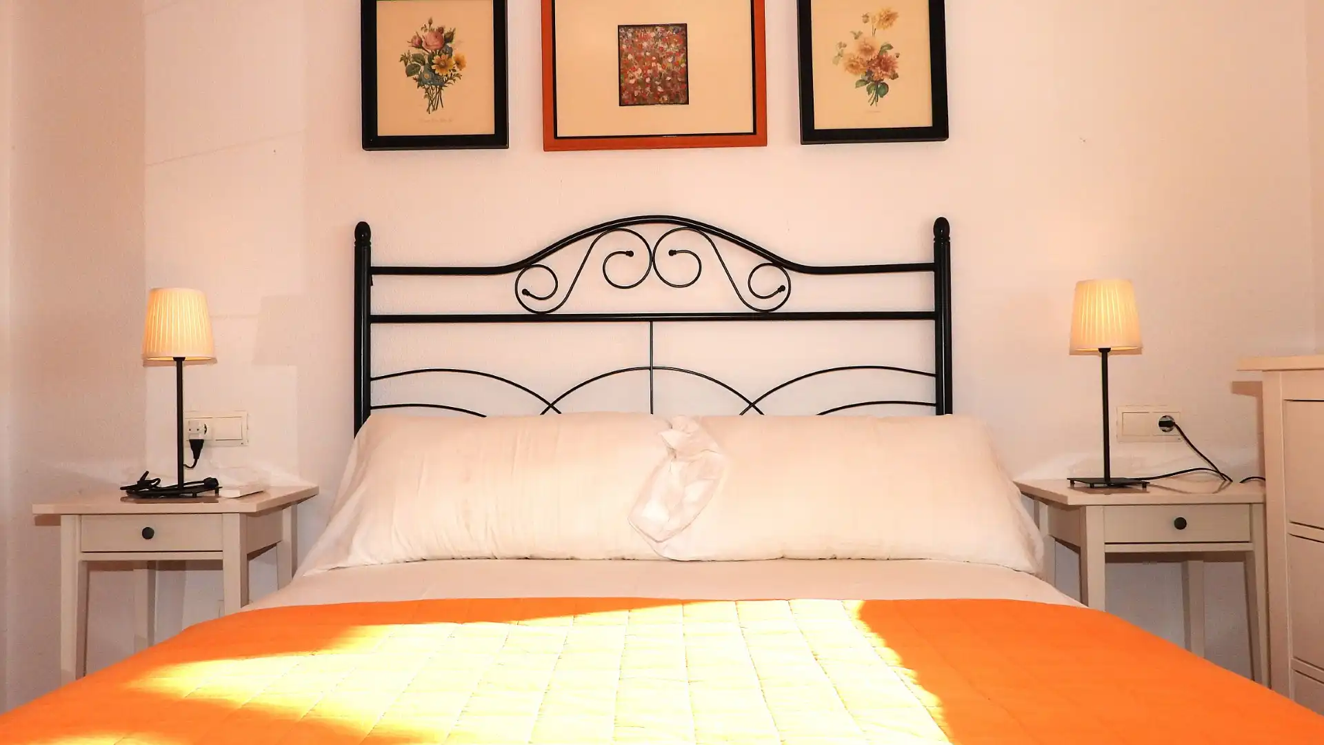 Habitación de Apartamento en venta en La Manga del Mar Menor con Calefacción, Terraza y Amueblado