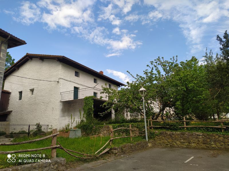 Vista exterior de Casa o xalet en venda en Amezketa amb Calefacció i Terrassa