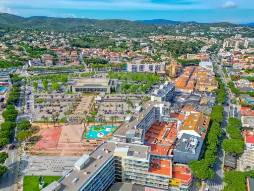 Vista exterior de Piso en venta en Castell d'Aro, Platja d'Aro i s'Agaró con Aire acondicionado, Calefacción y Amueblado