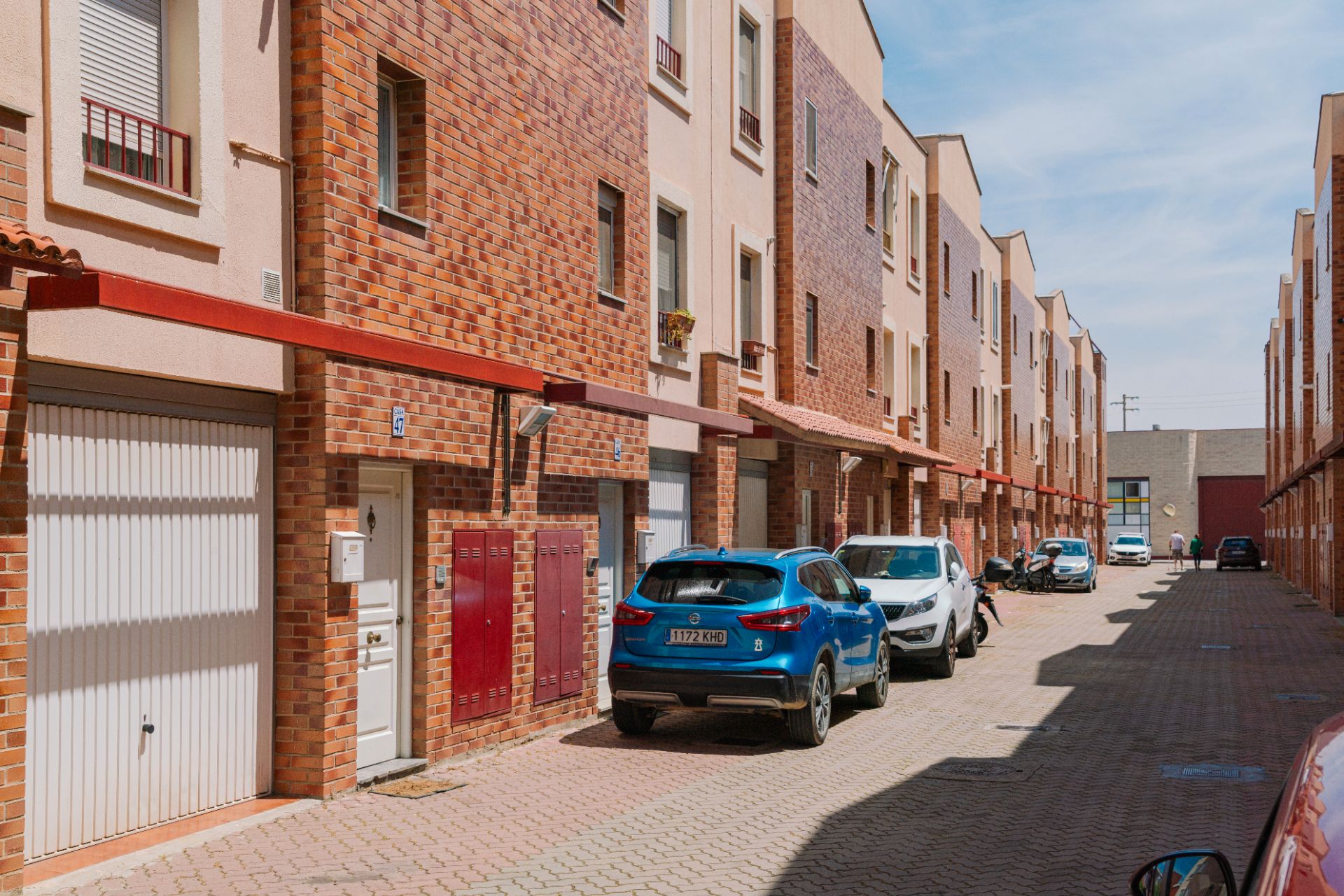 Vista exterior de Casa adosada en venda en Utebo amb Calefacció, Jardí privat i Terrassa